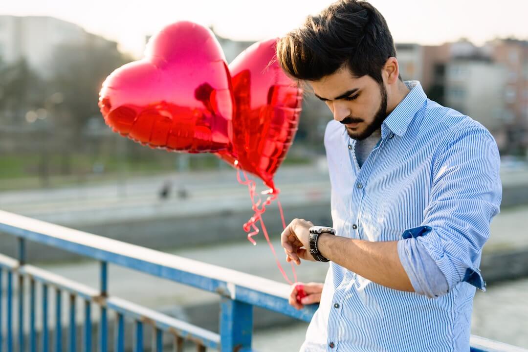 Friendzone verlassen als Mann - So wird aus Freundschaft MEHR